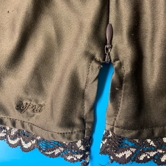 Sleep top could wear as a dress if you are on the shorter size - Picture 3 of 3